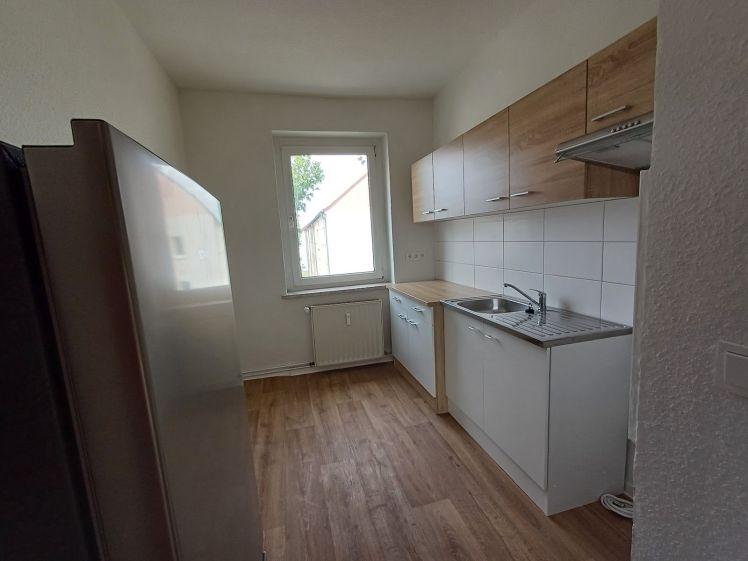 Frisch sanierte Wohnung mit neuer Einbauküche - 2. OG links - Foto 1