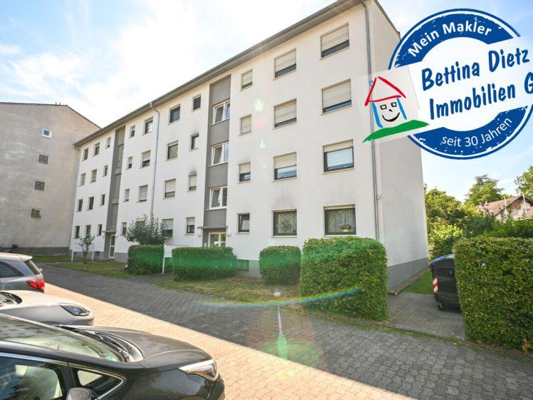DIETZ: TOP-Modernisierte 2-Zimmer-Wohnung im 3. Obergeschoss mit Balkon und Kellerraum - Foto 1