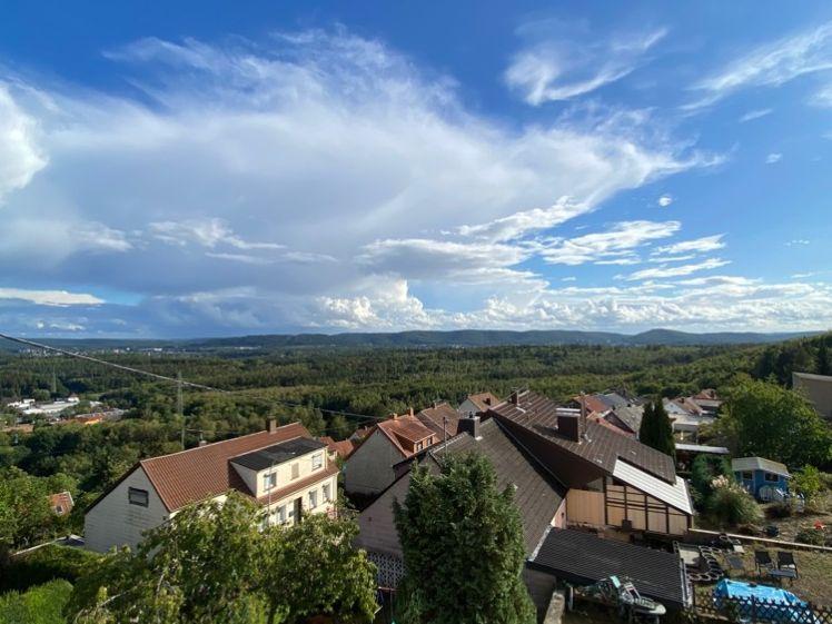 Helle, renovierte 2 ZKB Wohnung mit Balkon - Foto 1