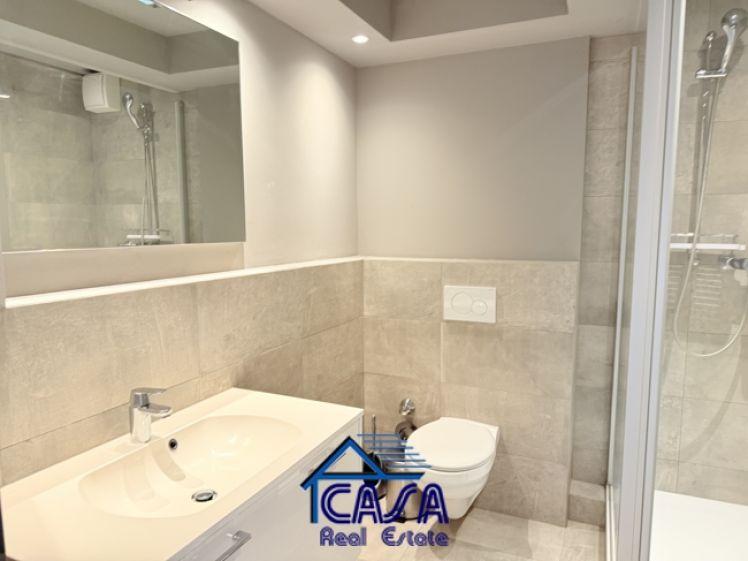 MITTEN IM LEBEN: 2 Zimmer mit Balkon, nahe dem Willy Brandt Platz gelegen - Photo 1