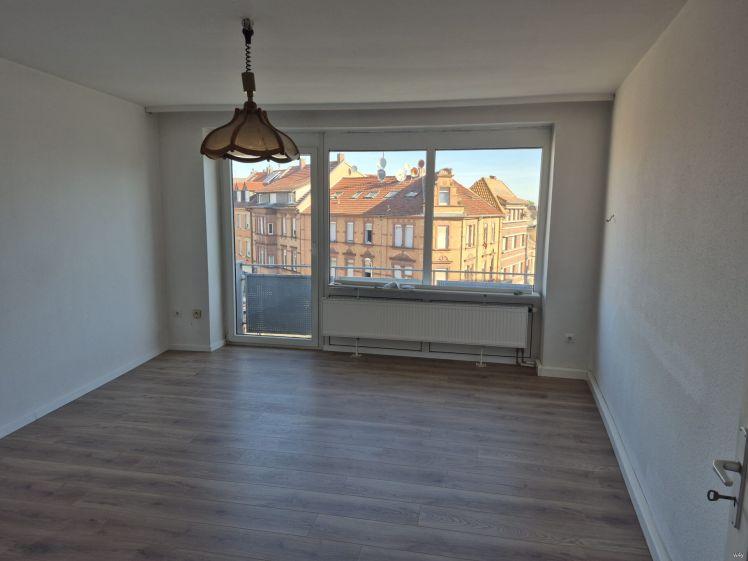 Attraktive 3-ZKB-Balkon Wohnung mit guter Raumaufteilung zum fairen Preis !! - Photo 1