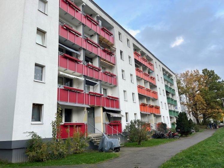 3-Raum Wohnung mit Balkon ab 15.05.2026. - Foto 1