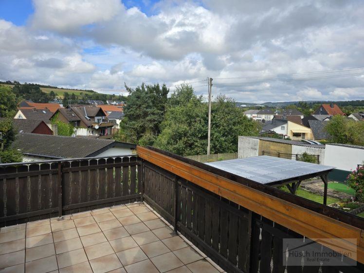 Schöne 4-Zimmer-Maisonette-Wohnung in Taunusstein-Wehen. - Foto 1