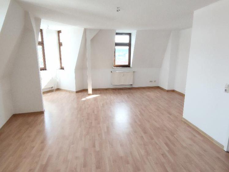Toll geschnittene 3-Raum DG /Wohnung - Photo 1