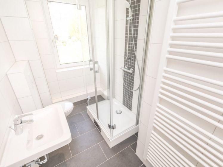 Sanierungsobjekt / Modernes Bad / Super Zentral - Photo 1