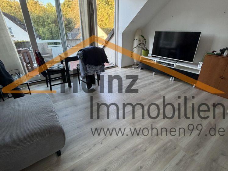 Schöne 2 Zimmer-Dachgeschosswohnung in Sand - Photo 1