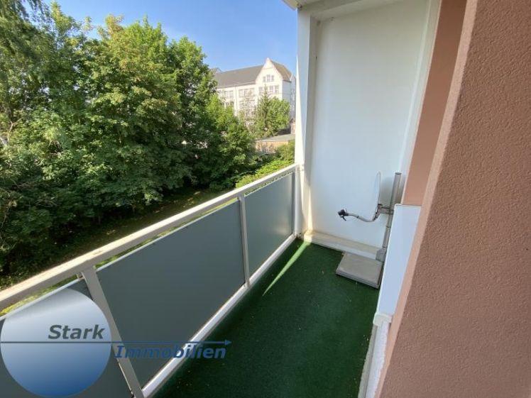 Stark! TOP! 2-Raum-Wohnung mit Balkon und Aufzug! - Photo 1