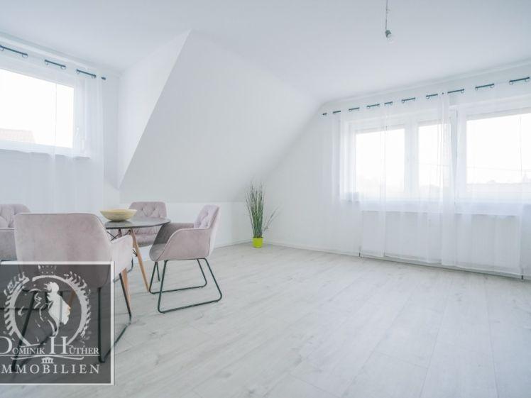 Modernisierte und teilmöblierte 2-Zimmer-Wohnung direkt am Maudacher Bruch-gern mit Haustieren! - Photo 1