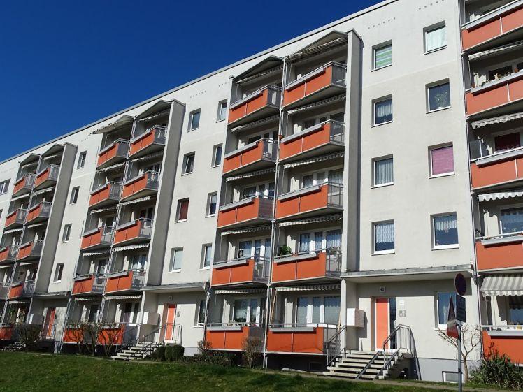 Geräumige Wohnung im 1.Obergeschoss! - Foto 1