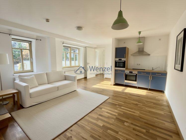 EINEN MONAT MIETFREI! Ein-Zimmer Appartement mit riesiger Dachterrasse - Photo 1