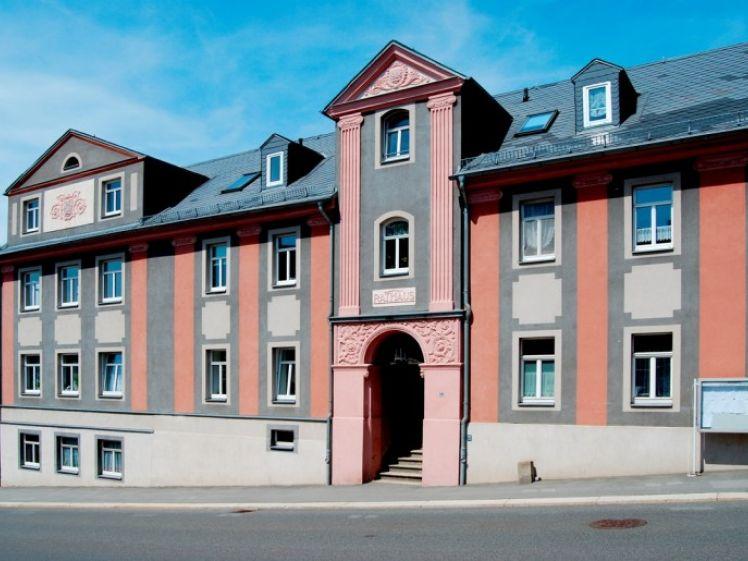 Stilvoller Altbau erwartet Sie! - Photo 1