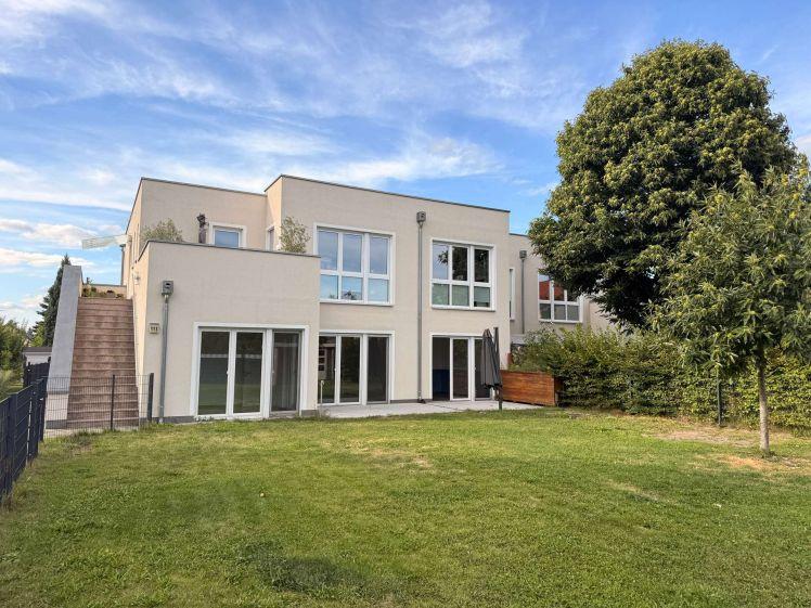 Für Sonnenanbeter und Gartenliebhaber - Sonnige Erdgeschosswohnung - Photo 1