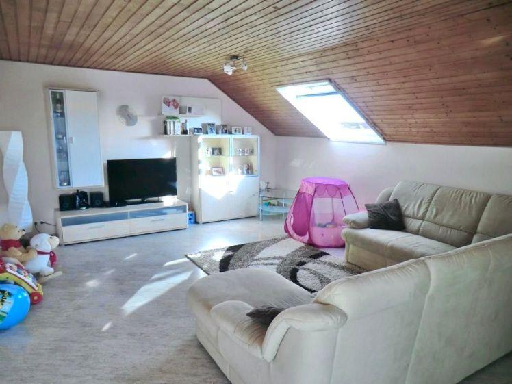 Gemütliche 2,5 Zimmer Obergeschosswohnung - Photo 1