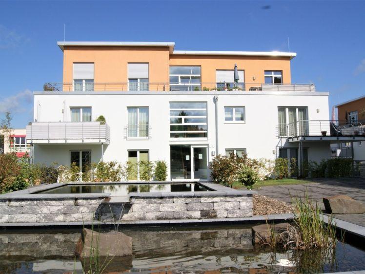 Neuwertige Balkonwohnung mit Guter Ausstattung in OV-Steinenbrück!!! - Photo 1
