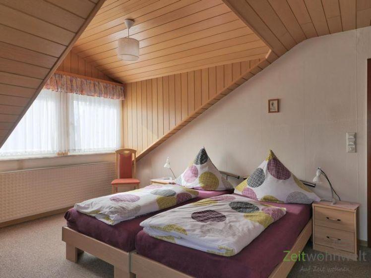 (EF1432_M) Fulda: Neuenberg, möblierte 2-Zimmer-Wohnung mit Freisitz im Garten, Grundreinigung inklusive - Foto 1