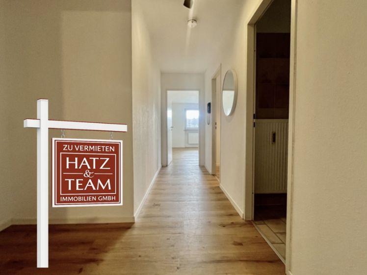 Renovierte 2-Zimmer-Wohnung mit großzügiger Terrasse! - Foto 1