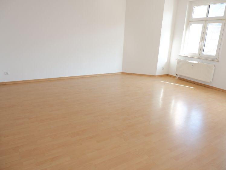 2. OG mit Laminat + Bodenkammer!! frei ab SOFORT - Photo 1