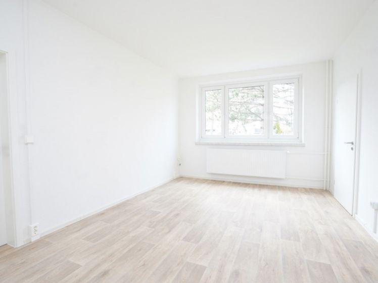 Alles neu / 2 Balkone / 2 Bäder - Foto 1