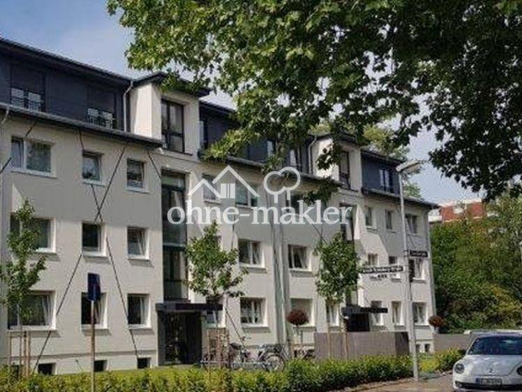 3- Raum Wohnung, 66 m² , Balkon , Küchenübernahme , renoviert , KFZ - Stellplatz - Foto 1