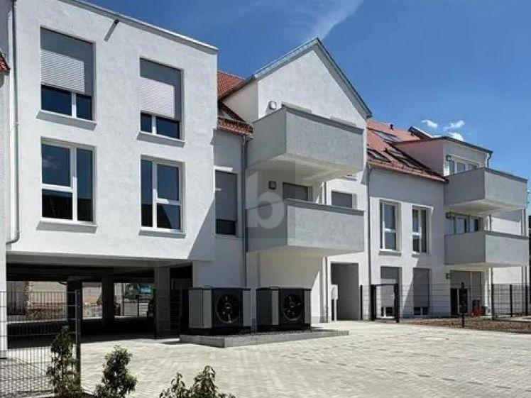 MODERN, KOMFORTABEL UND BARRIEREFREI WOHNEN - Photo 1