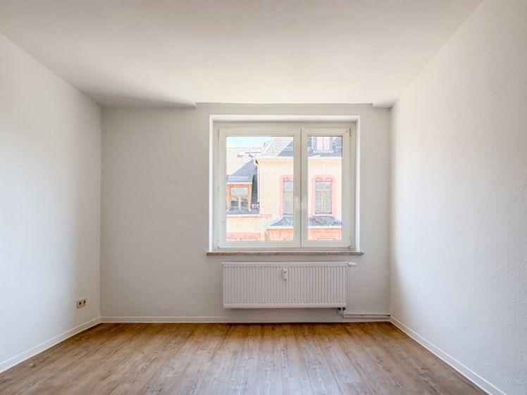 Renoviert und einziehbereit – wohnen in hellen Räumen... - Photo 1