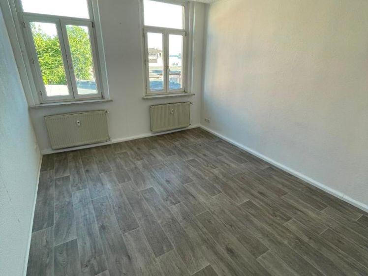 Tolle 2-Raum-Wohnung in Haselbrunn - Foto 1