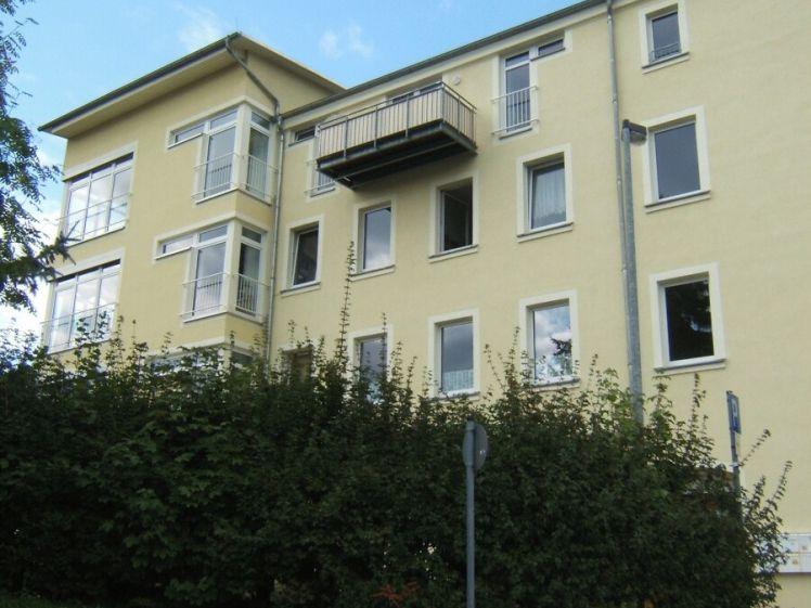 schöne 2- Raumwohnung mit Balkon - Foto 1