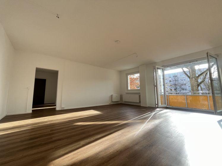 Mietfrei starten oder Gutschein sichern – Frühlingsaktion nutzen!*: 2 Bäder, 2 Balkone - Photo 1