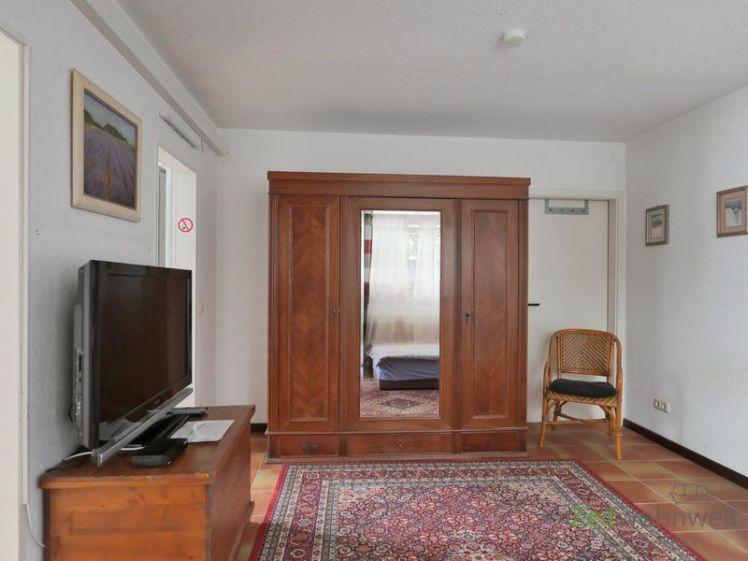 (EF1350_M) Kassel-Stadt: Brasselsberg, möbliertes Apartment für Wochenendheimfahrer, sep. Eingang, Grundreinigung inkl - Foto 1