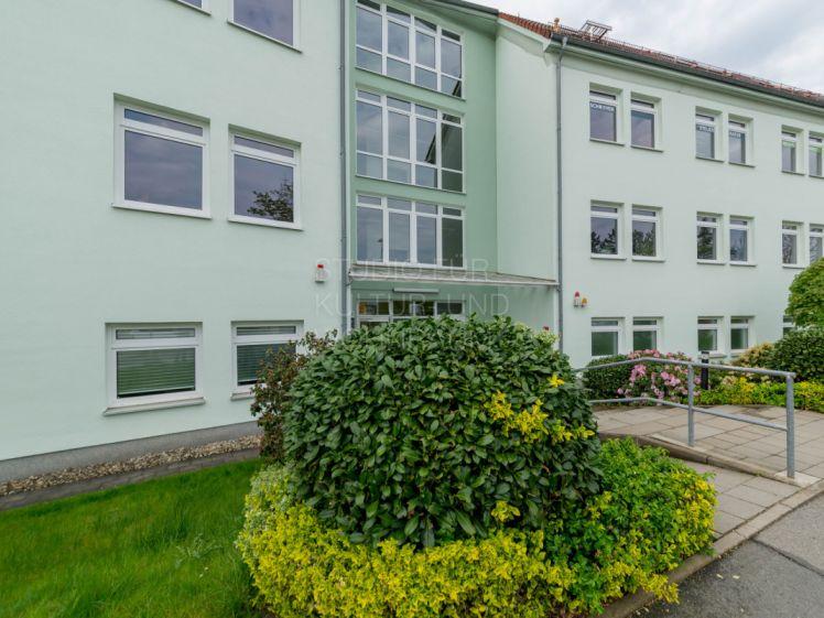 Ab Dezember - 31 m2 Business-Apartment mit Einbauküche, Duschbad und Stellplatz optional - Photo 1