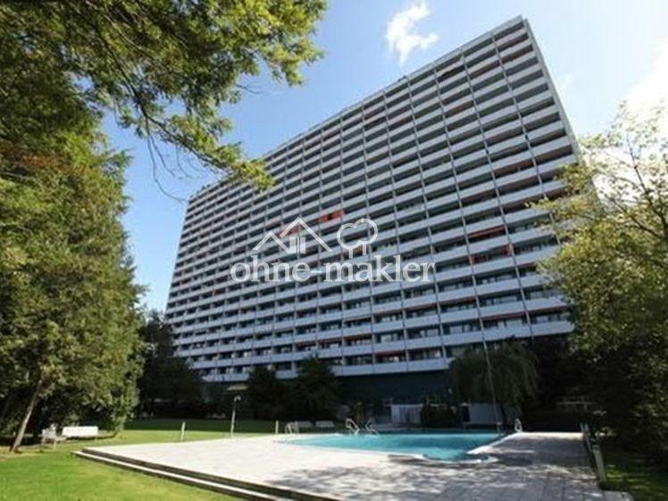 Möbliertes Apartment im Münchner Süden mit Pool, Grünanlage und Fernblick - Foto 1