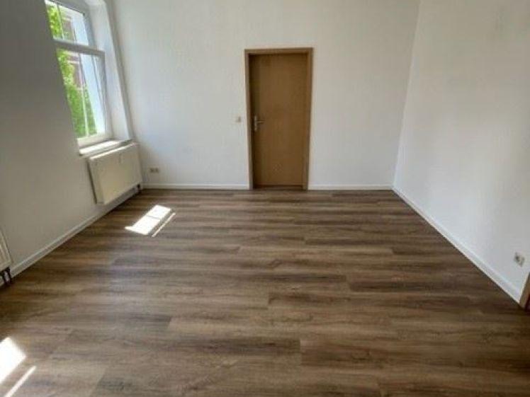Schicke 2-R-Wohnung in Bestlage nahe dem Schwanenteich ab Jahresende zu mieten - Foto 1