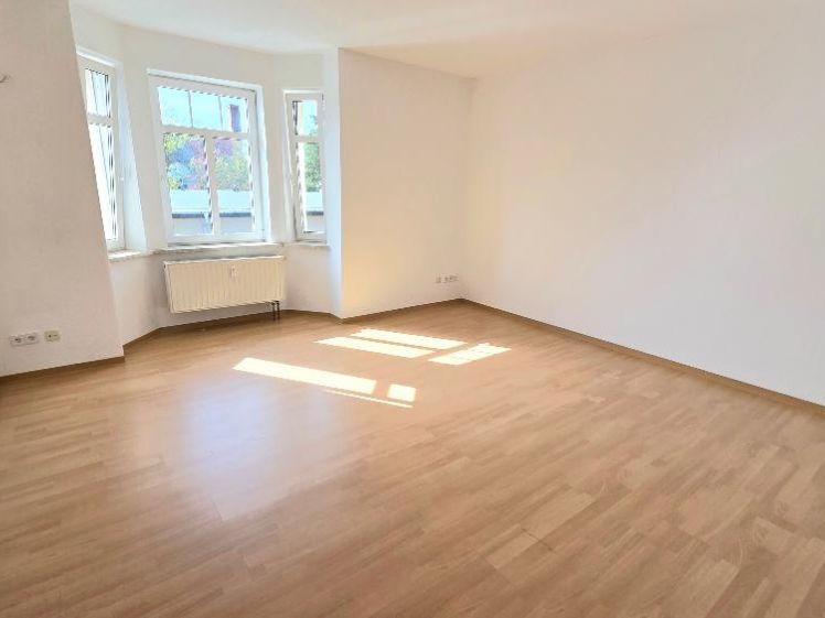 Tolle 3-Raum m. Balkon und Stellplatz in Jößnitz - Photo 1