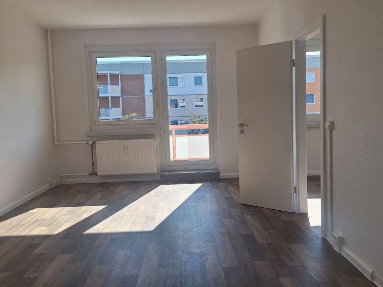 Herbstaktion: komplett renovierte Dreiraumwohnung zum Rundum-Wohlfühlen!* - Foto 1