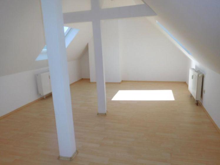 Niedliche 3-Raum DG-Mais. Whg. in Preißelpöhl - Photo 1