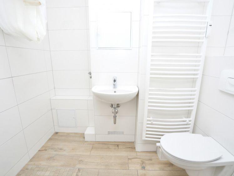 Ebenerdige Dusche / Balkon - Photo 1