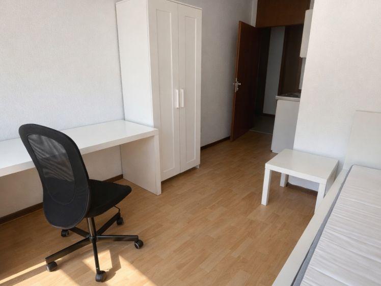 Schönes 1Z-Apartment mit 20qm, Pentryküche und Bad in super Lage von Kaiserslautern - Photo 1