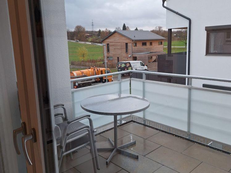 Hildrizhausen: Neuwertige 2 Zi.-Whg. mit offener Küche - Photo 1