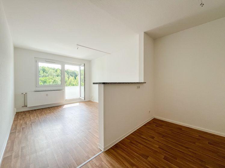 Familienfreundliche Wohnung mit Tresen und Spielplatz – sofort bezugsfrei - Photo 1
