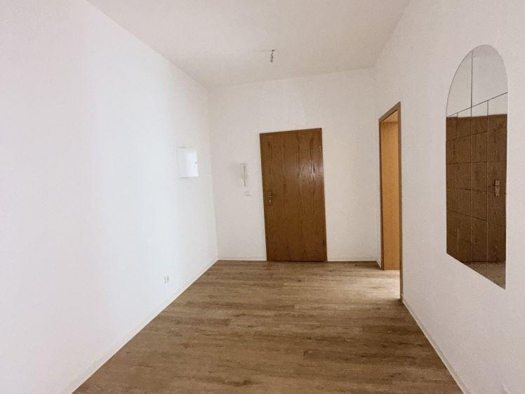 Helle, großzügige 3-Raum-Whg. in ruhiger - Photo 1