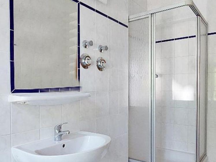 4 Zimmer mit großem Balkon - Foto 1