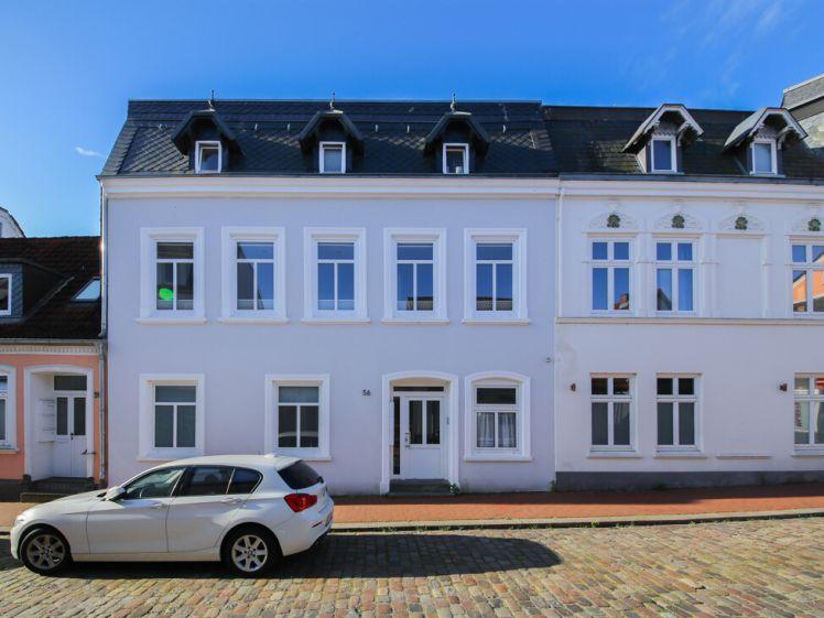 Moderne Stadtwohnung mit großzügigem Raumangebot mit Innenhof und Dachterrasse - Foto 1