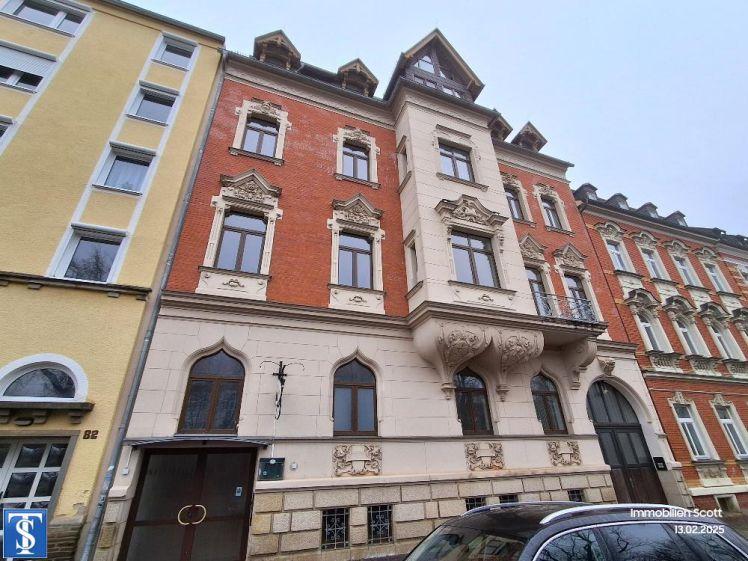 günstige 2 Zimmer Wohnung mit Aufzug im Haus und EBK - Photo 1