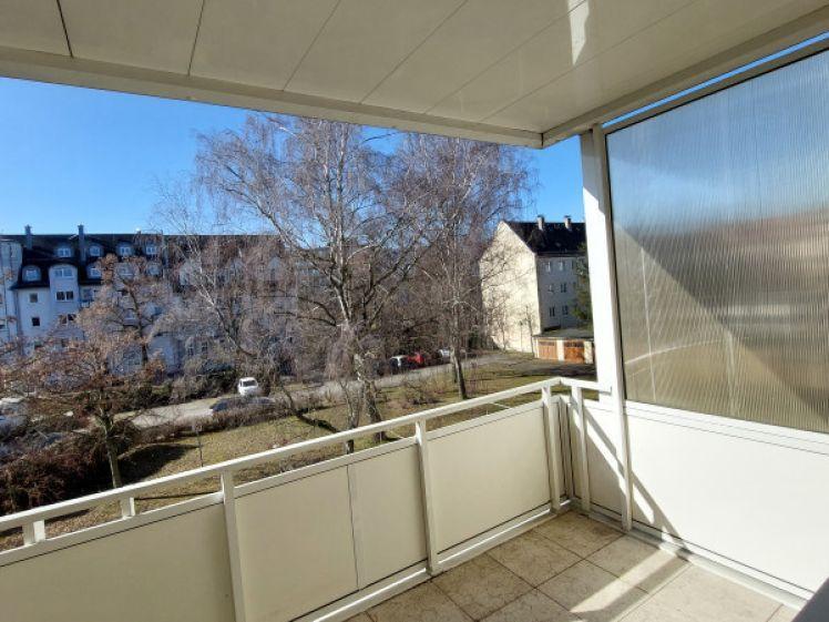 Einbauküche / Balkon / 200,00 € Baumarktgutschein - Foto 1