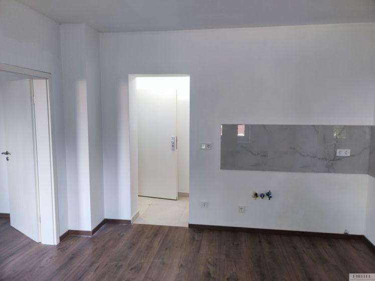 Klein aber fein, saniertes Apartment für Single - Photo 1