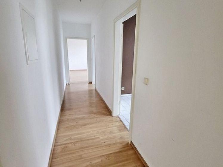 2-Raum-Wohnung - helle Wohnung mit EBK - Stellpl. inclusive - Foto 1