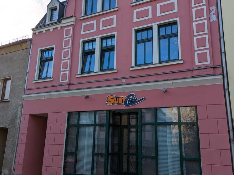 Laden oder Büro (ehemaliges Sonnenstudio) - Photo 1