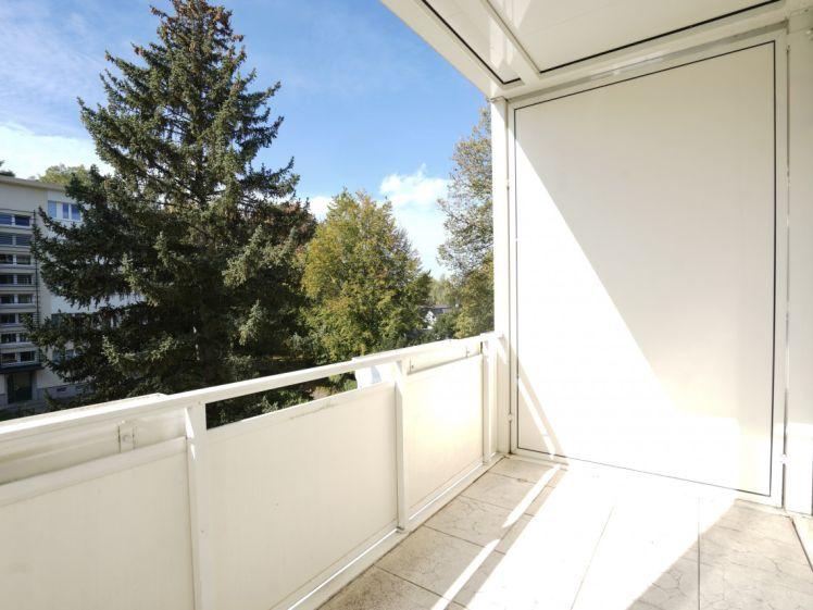 Balkon / Bad mit Fenster - Photo 1