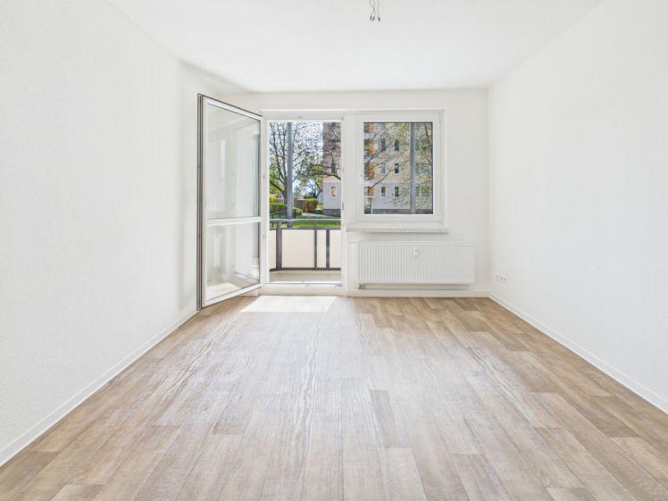 2-Raum-Wohnung im Erdgeschoss mit Balkon auf dem Sonnenberg - Photo 1