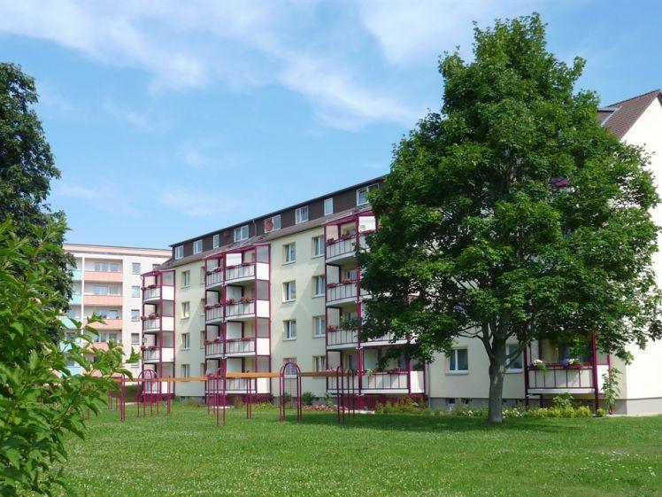 Gemütliche möblierte 2-Raum-Dachgeschosswohnung mit Rabatt im ersten Jahr - Foto 1